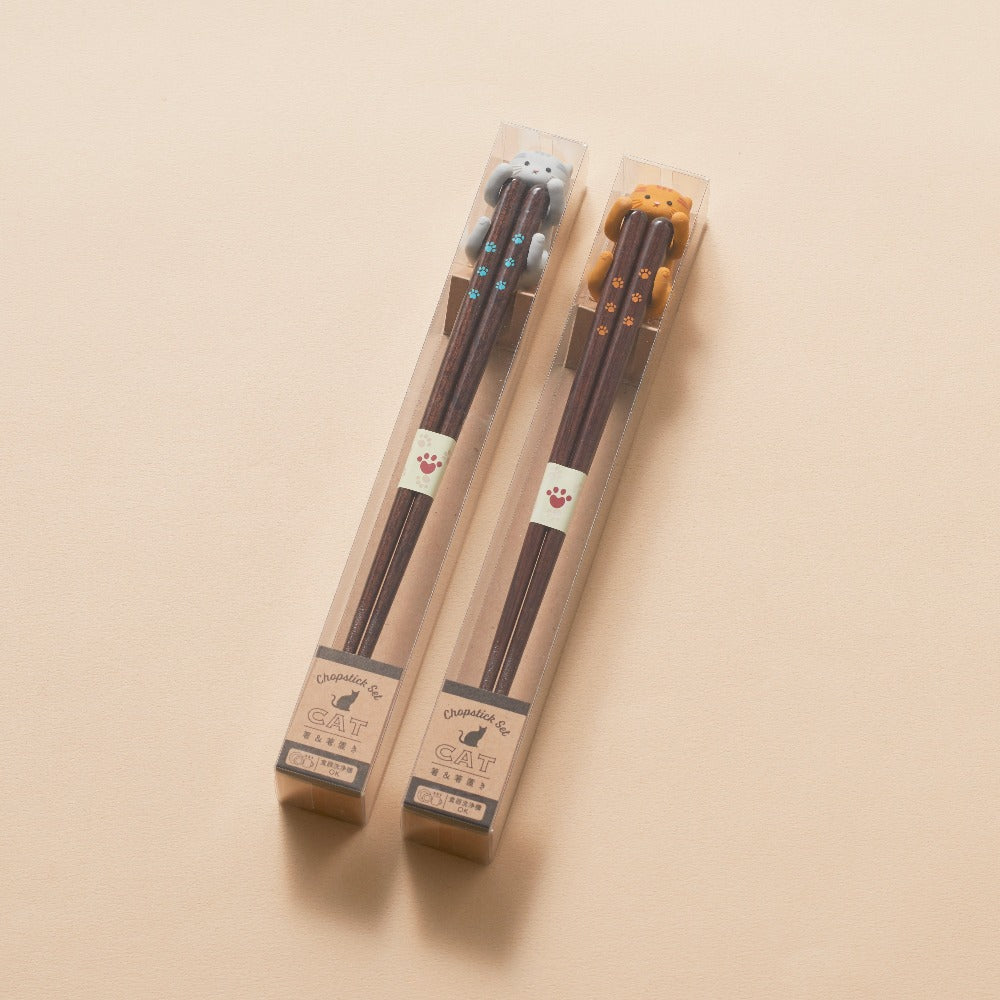 Dakko Neko Tabby Cat Chopstick Rests